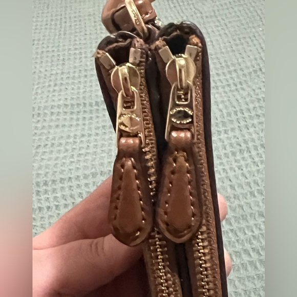 Coach double corner zip wristlet - Picture 2 of 12